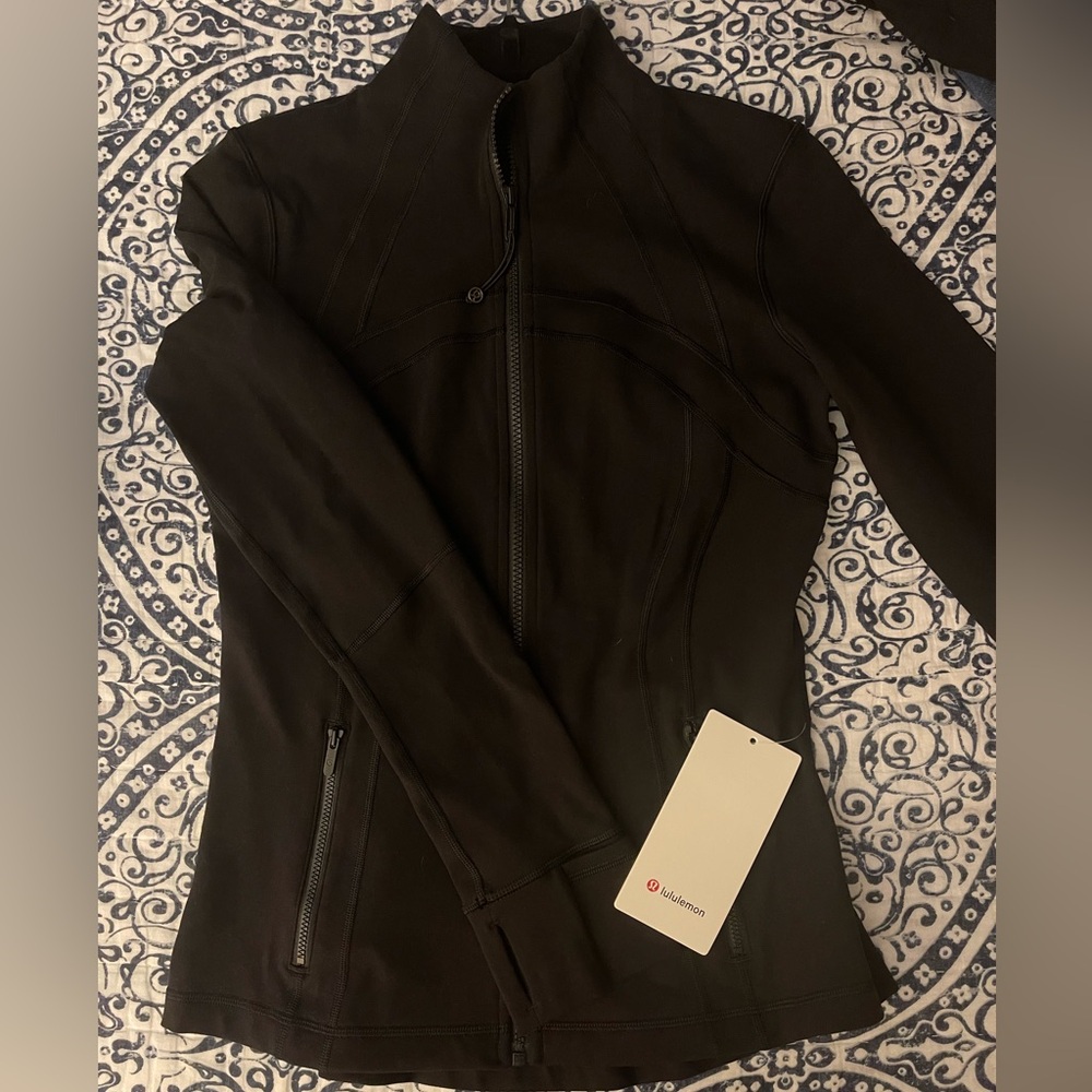 Lululemon NWT Define Jacket *Luon 8